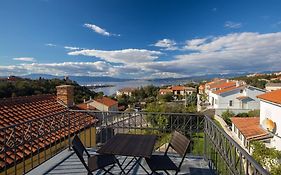 Villa Ajda - Green Room
